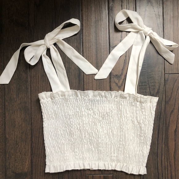 SHEIN Tops - White Shein Cropped Top
